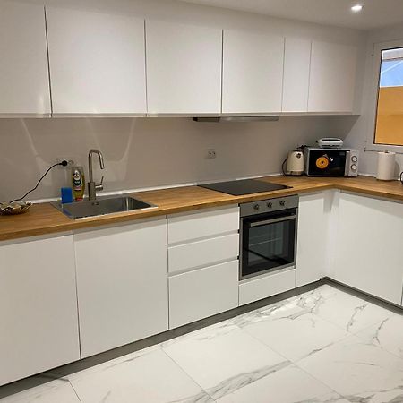 Sea Breeze Apartment كولرا المظهر الخارجي الصورة
