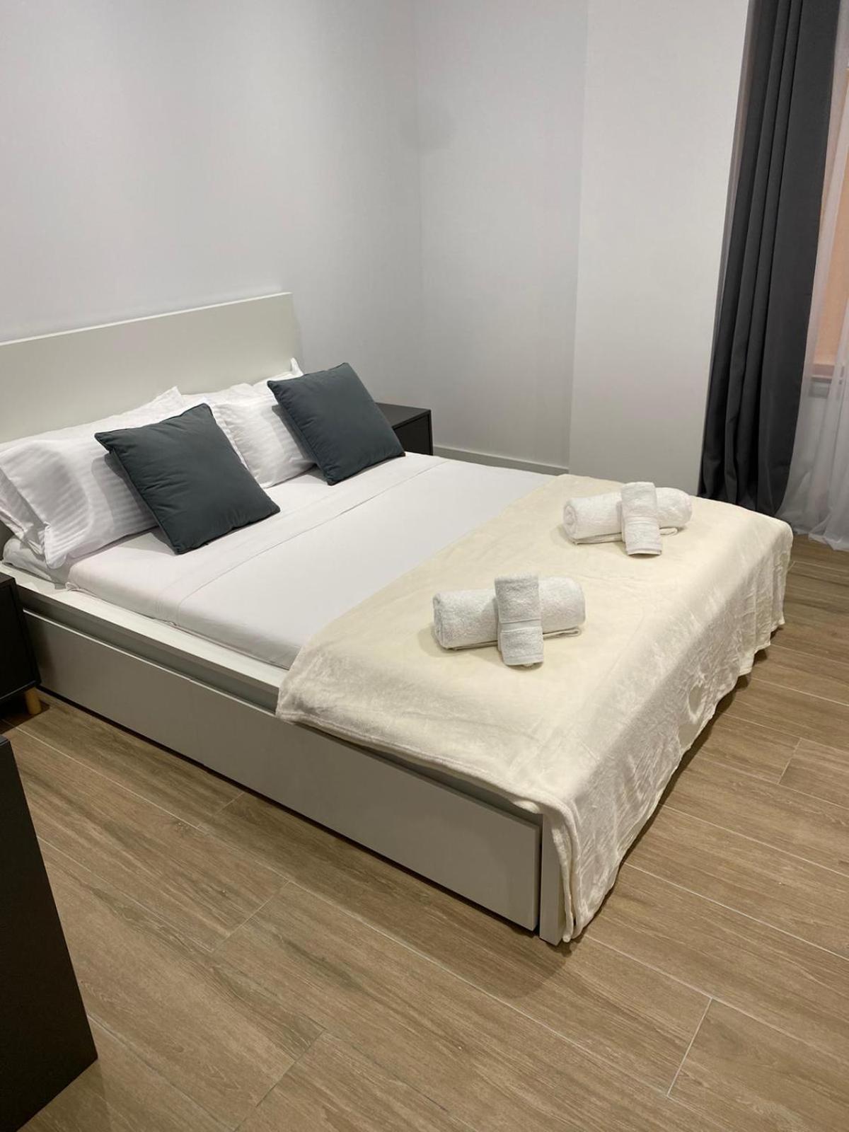 Sea Breeze Apartment كولرا المظهر الخارجي الصورة