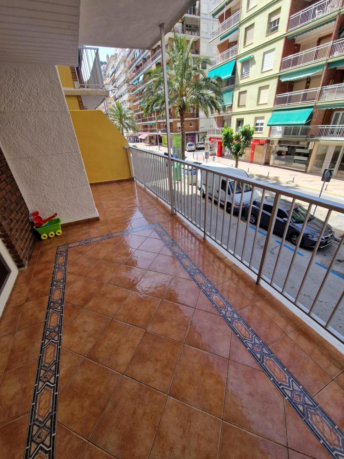 Sea Breeze Apartment كولرا المظهر الخارجي الصورة