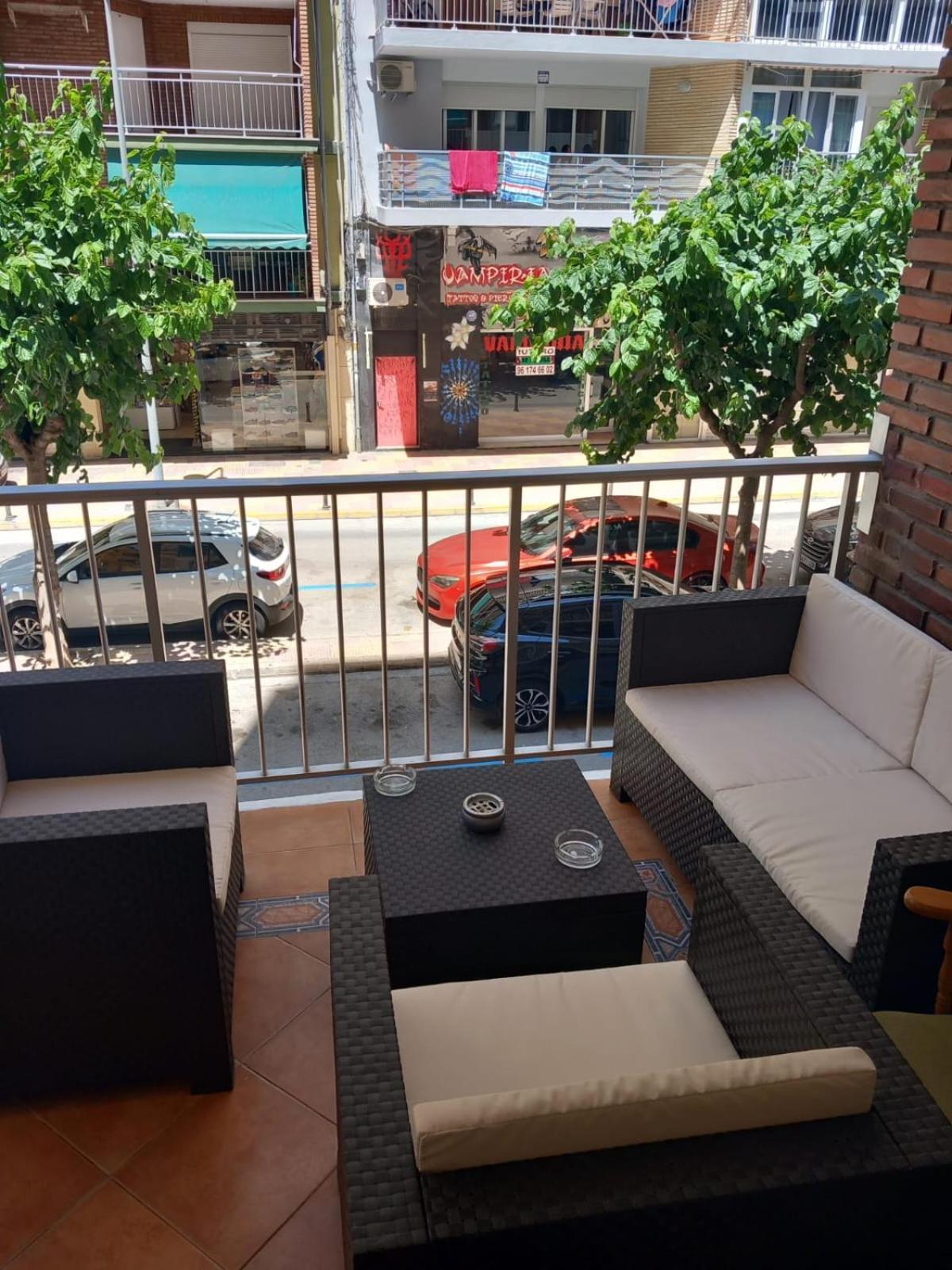 Sea Breeze Apartment كولرا المظهر الخارجي الصورة